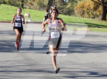 Thumbnail 2 in Bay Valley Athletic League Girls Cross Country Championship photogallery.