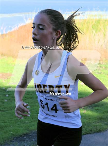 Thumbnail 2 in Bay Valley Athletic League Girls Cross Country Championship photogallery.