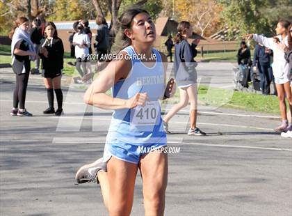 Thumbnail 1 in Bay Valley Athletic League Girls Cross Country Championship photogallery.