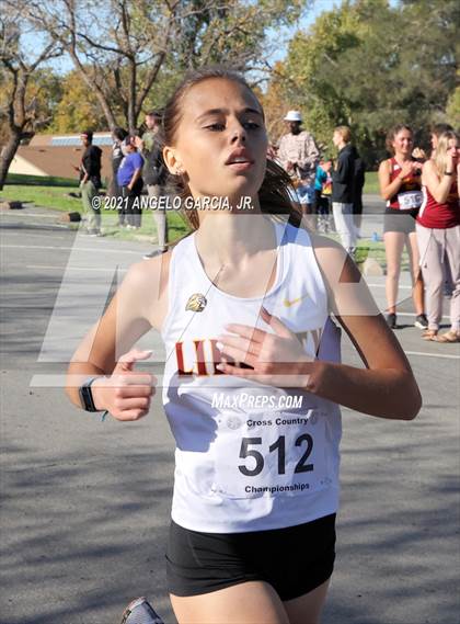 Thumbnail 3 in Bay Valley Athletic League Girls Cross Country Championship photogallery.