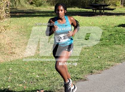 Thumbnail 1 in Bay Valley Athletic League Girls Cross Country Championship photogallery.