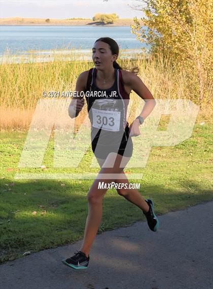 Thumbnail 1 in Bay Valley Athletic League Girls Cross Country Championship photogallery.