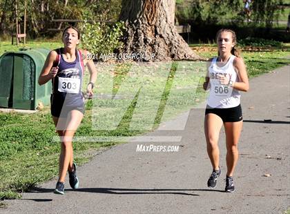 Thumbnail 1 in Bay Valley Athletic League Girls Cross Country Championship photogallery.