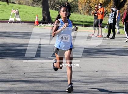 Thumbnail 1 in Bay Valley Athletic League Girls Cross Country Championship photogallery.