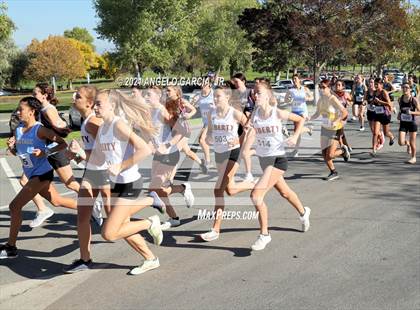 Thumbnail 1 in Bay Valley Athletic League Girls Cross Country Championship photogallery.