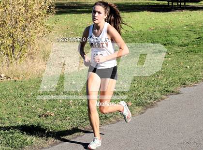 Thumbnail 1 in Bay Valley Athletic League Girls Cross Country Championship photogallery.