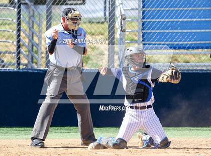 Thumbnail 1 in Golden Valley @ Saugus photogallery.