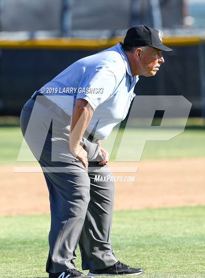 Thumbnail 1 in Golden Valley @ Saugus photogallery.