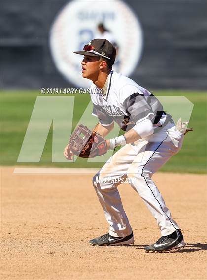 Thumbnail 1 in Golden Valley @ Saugus photogallery.