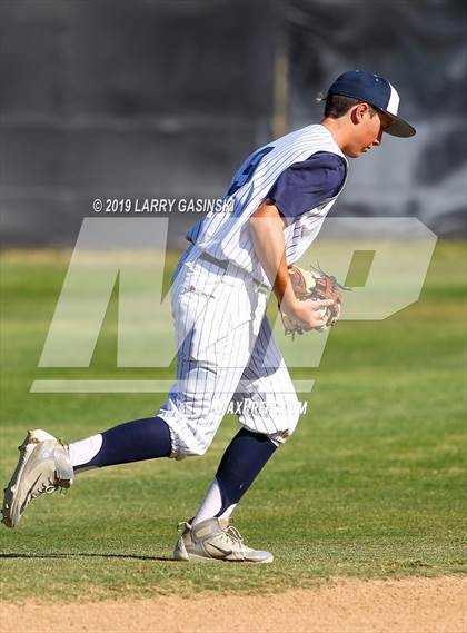 Thumbnail 1 in Golden Valley @ Saugus photogallery.
