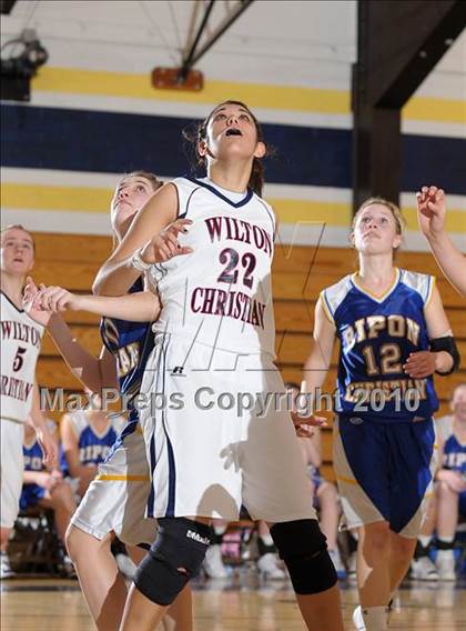Thumbnail 2 in Ripon Christian vs. Wilton Christian (CIF SJS D5 Playoffs) photogallery.