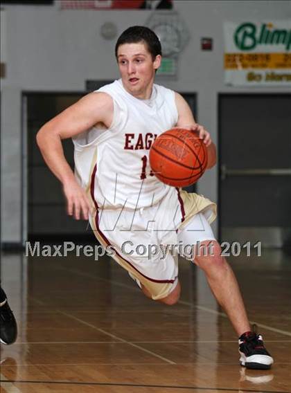 Thumbnail 3 in West Valley vs. Yuba City (Hornet Classic Tournament) photogallery.