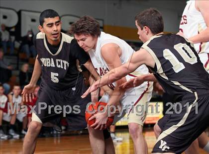 Thumbnail 2 in West Valley vs. Yuba City (Hornet Classic Tournament) photogallery.
