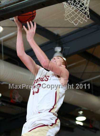 Thumbnail 1 in West Valley vs. Yuba City (Hornet Classic Tournament) photogallery.