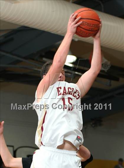 Thumbnail 3 in West Valley vs. Yuba City (Hornet Classic Tournament) photogallery.
