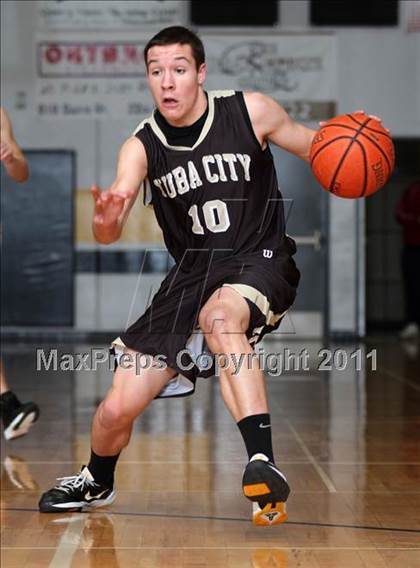 Thumbnail 1 in West Valley vs. Yuba City (Hornet Classic Tournament) photogallery.