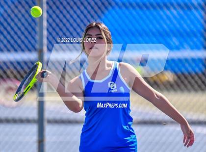 Thumbnail 3 in Charter Oak @ Diamond Ranch photogallery.
