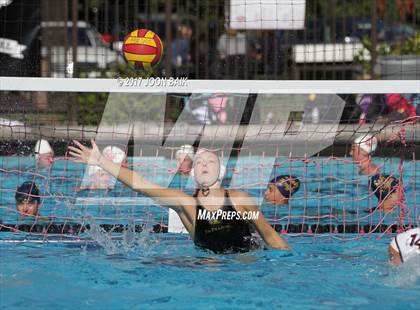 Thumbnail 3 in Saint Francis vs. Davis (NorCal Invitational) photogallery.