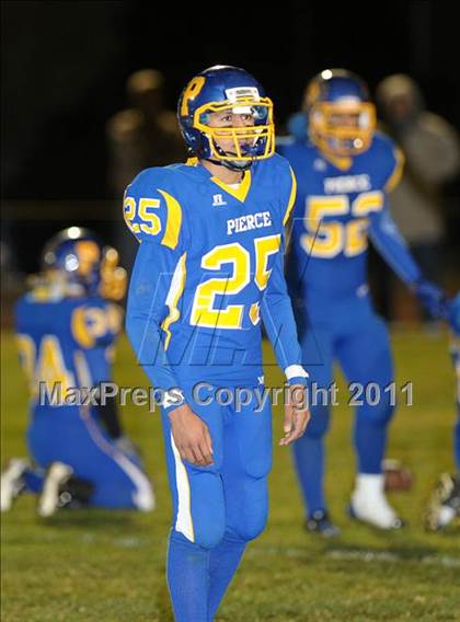 Thumbnail 1 in Willows vs. Pierce (CIF NS D3 Playoffs) photogallery.