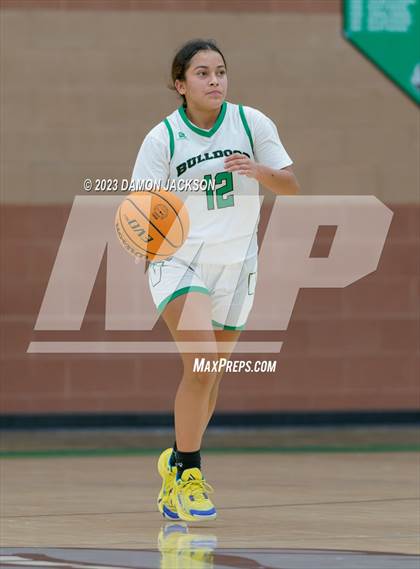 Thumbnail 3 in Lincoln County vs Virgin Valley (2A 3A Challenge @ VVHS) photogallery.