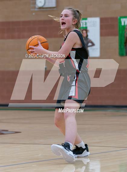 Thumbnail 2 in Lincoln County vs Virgin Valley (2A 3A Challenge @ VVHS) photogallery.