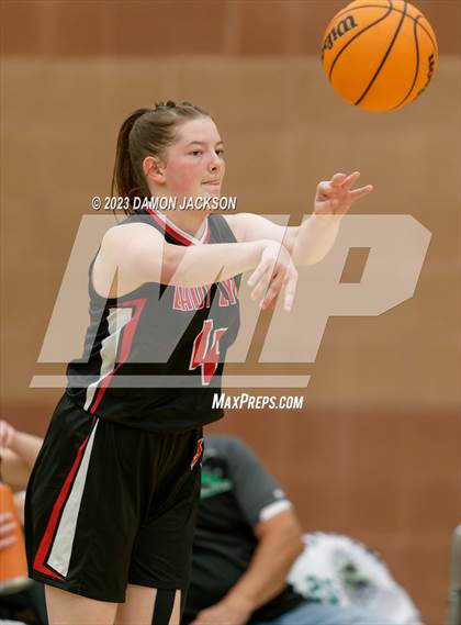 Thumbnail 2 in Lincoln County vs Virgin Valley (2A 3A Challenge @ VVHS) photogallery.