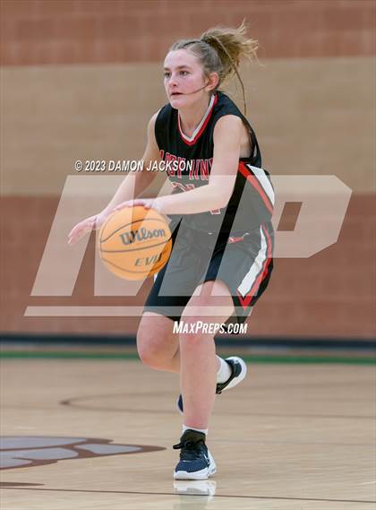 Thumbnail 1 in Lincoln County vs Virgin Valley (2A 3A Challenge @ VVHS) photogallery.