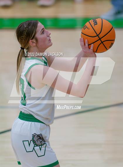 Thumbnail 2 in Lincoln County vs Virgin Valley (2A 3A Challenge @ VVHS) photogallery.