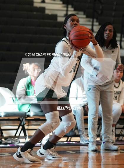Thumbnail 1 in Ellison vs. Hallsville (Aggieland Invitational) photogallery.