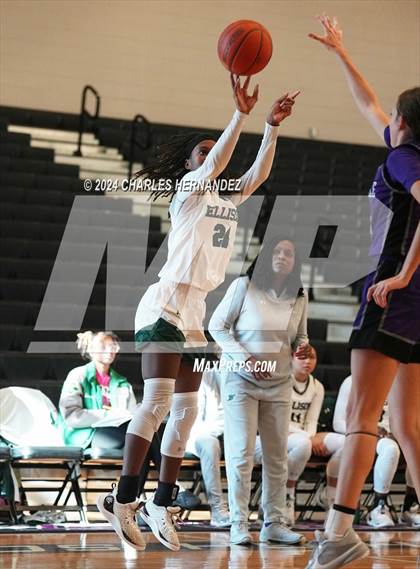 Thumbnail 3 in Ellison vs. Hallsville (Aggieland Invitational) photogallery.