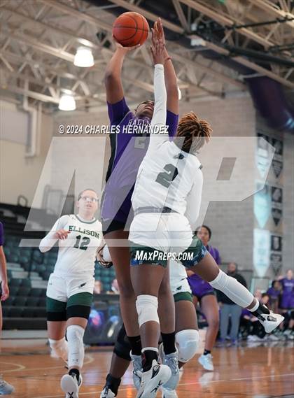 Thumbnail 2 in Ellison vs. Hallsville (Aggieland Invitational) photogallery.