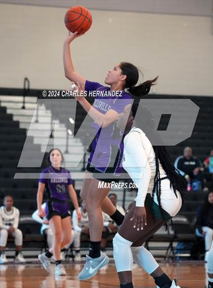 Thumbnail 3 in Ellison vs. Hallsville (Aggieland Invitational) photogallery.