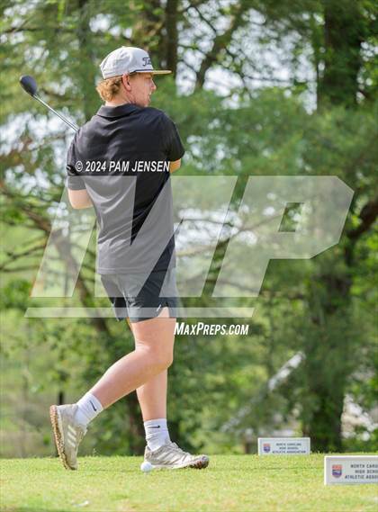 Thumbnail 3 in NCHSAA 1A Finals (7 Lakes Golf Club) photogallery.