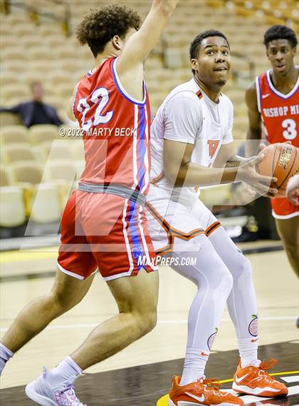 Thumbnail 3 in Webster Groves vs Bishop Siege (Norm Stewart Classic) photogallery.