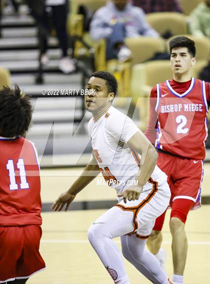 Thumbnail 3 in Webster Groves vs Bishop Siege (Norm Stewart Classic) photogallery.