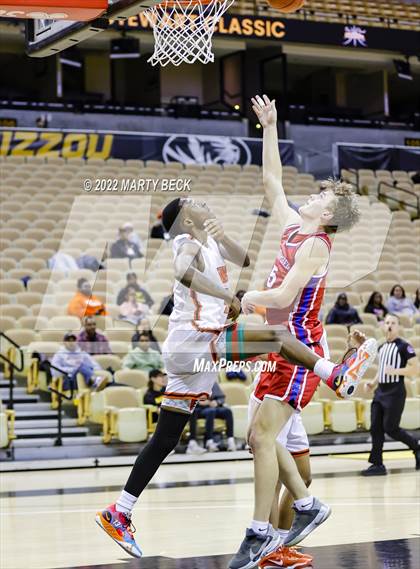 Thumbnail 2 in Webster Groves vs Bishop Siege (Norm Stewart Classic) photogallery.