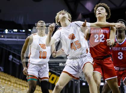 Thumbnail 2 in Webster Groves vs Bishop Siege (Norm Stewart Classic) photogallery.