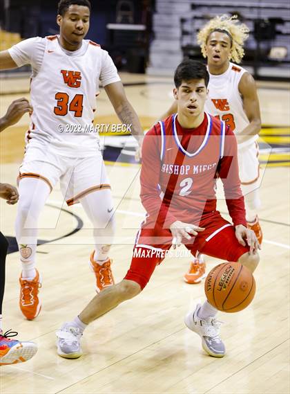 Thumbnail 1 in Webster Groves vs Bishop Siege (Norm Stewart Classic) photogallery.