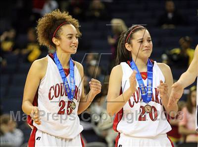 Thumbnail 1 in Northgate vs. Carondelet (CIF NCS D2 Final) photogallery.