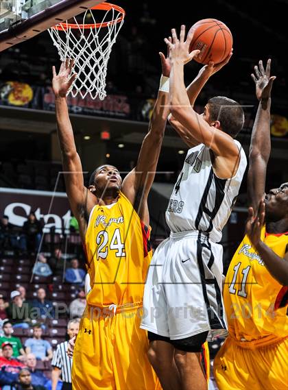 Thumbnail 2 in Willard vs Wesleyan Christian Academy (Bass Pro Tournament of Champions) photogallery.