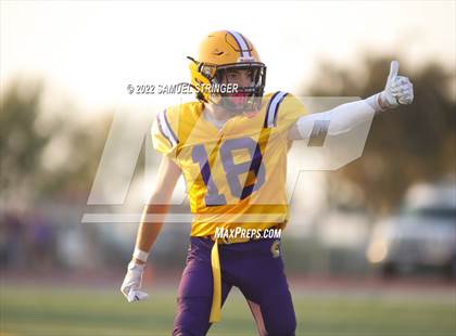 Thumbnail 1 in Escalon @ Kimball photogallery.