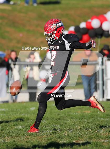 Thumbnail 3 in St. Teresa @ Calhoun (IHSA 1A Semifinal) photogallery.