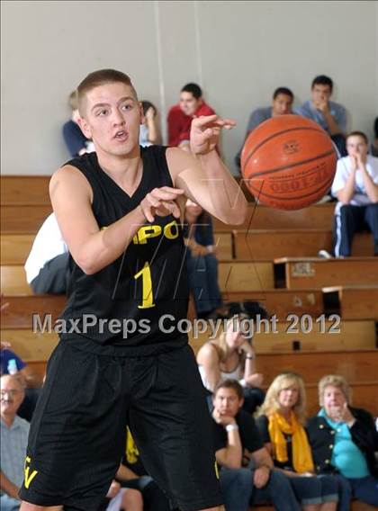 Thumbnail 3 in Vista del Lago vs. Capistrano Valley (MaxPreps Holiday Classic) photogallery.