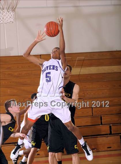 Thumbnail 3 in Vista del Lago vs. Capistrano Valley (MaxPreps Holiday Classic) photogallery.