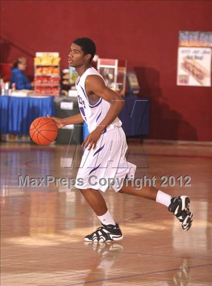 Thumbnail 1 in Vista del Lago vs. Capistrano Valley (MaxPreps Holiday Classic) photogallery.