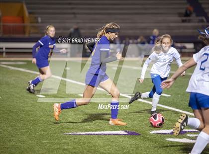 Thumbnail 2 in Bourgeois @ Thibodaux photogallery.