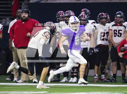 Thumbnail 2 in West vs. Mount Vernon (UIL Class 3A Division I Regional Final) photogallery.