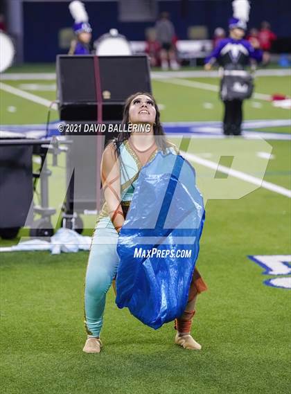 Thumbnail 3 in West vs. Mount Vernon (UIL Class 3A Division I Regional Final) photogallery.