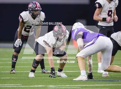 Thumbnail 1 in West vs. Mount Vernon (UIL Class 3A Division I Regional Final) photogallery.