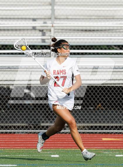 Thumbnail 1 in Greenwich @ New Canaan (FCIAC Semi finals) photogallery.